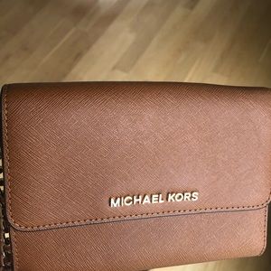 Michael Kors Crossbody Bag